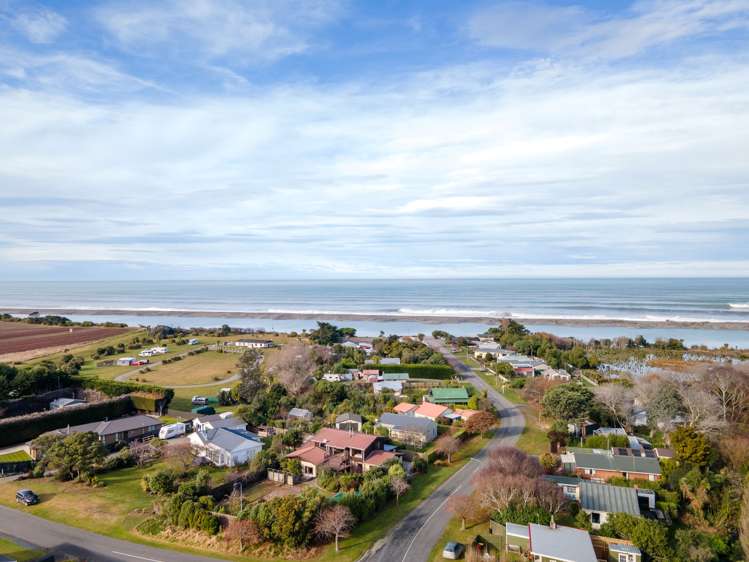 89 Pacific Drive Southbridge_0