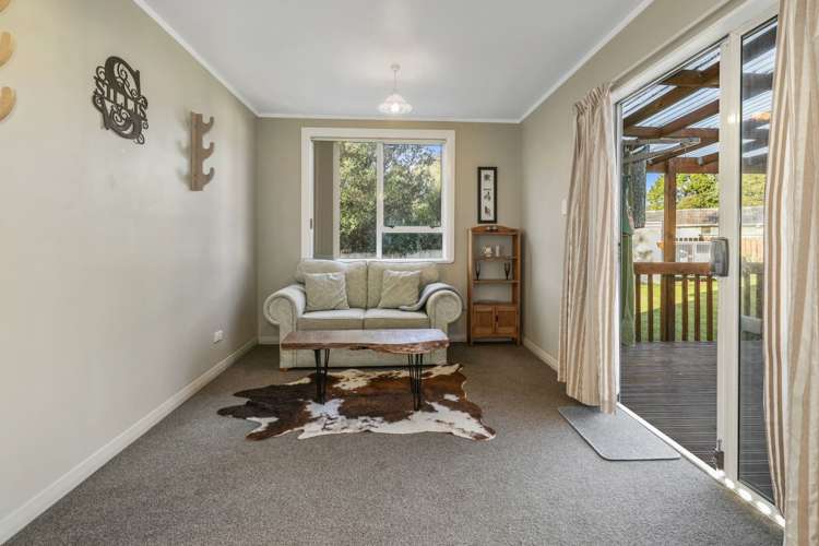 3 Huriana Grove Turangi_5