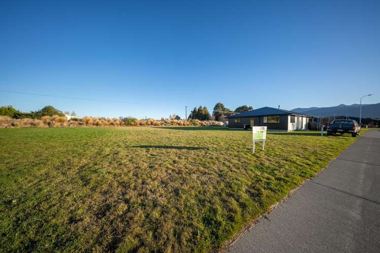 31 Tukare Loop Te Anau_5