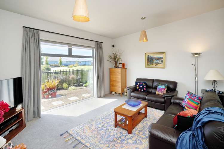 39 Blunden Road Lincoln_20