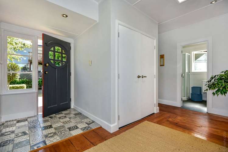 2 Webb Lane Lyttelton_8