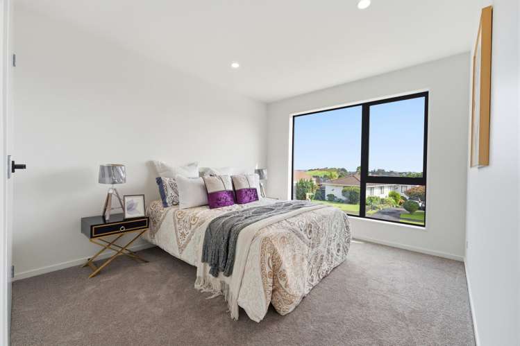 1/1 Sheralee Place Bucklands Beach_10