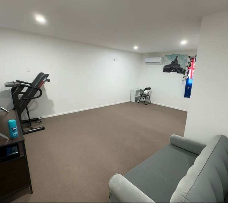 8 Angeline Place Massey_8