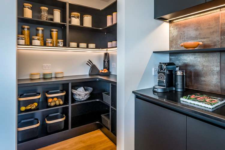 70 Katania Heights Brightwater_21