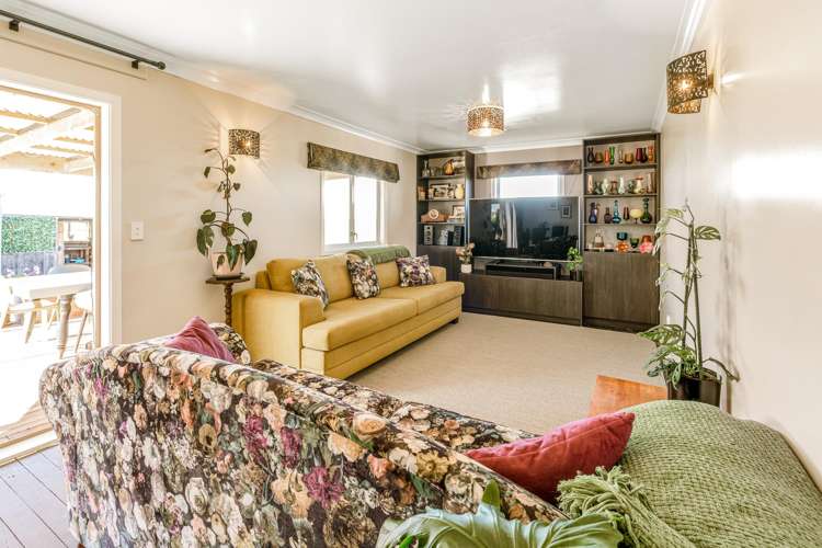 1672 Tahuna Road Te Hoe_13