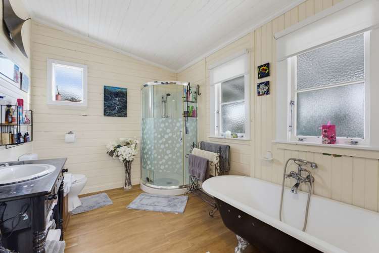 1052 State Highway 12 Maungaturoto_13