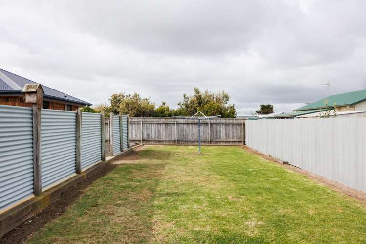 64 Andrews Street Foxton Beach_32