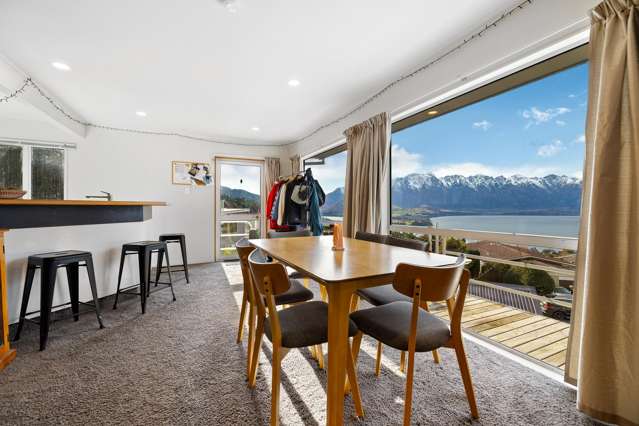 32 Avalon Crescent Fernhill/Sunshine Bay_3