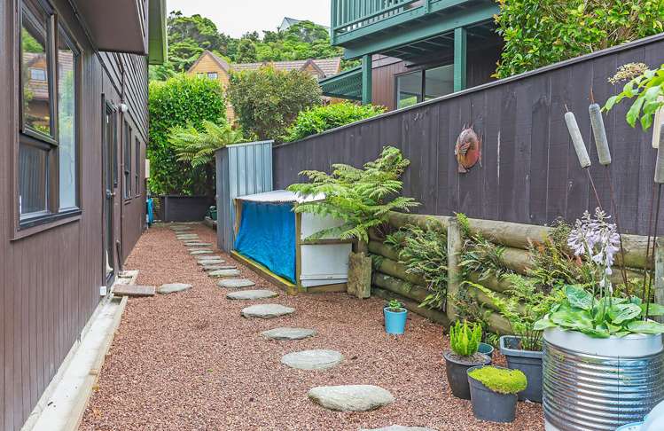 24 Thatcher Crescent Crofton Downs_6