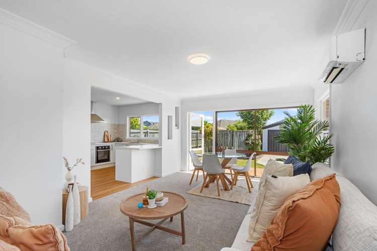 1 & 2/25 Hills Road Edgeware_3