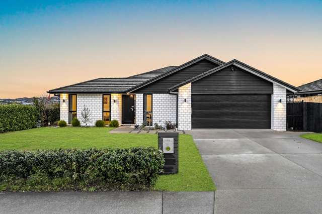 PRIVATE, PEACEFUL & PERFECT FOR ENTERTAINING!