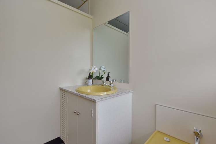 34b Poulton Avenue Richmond_17