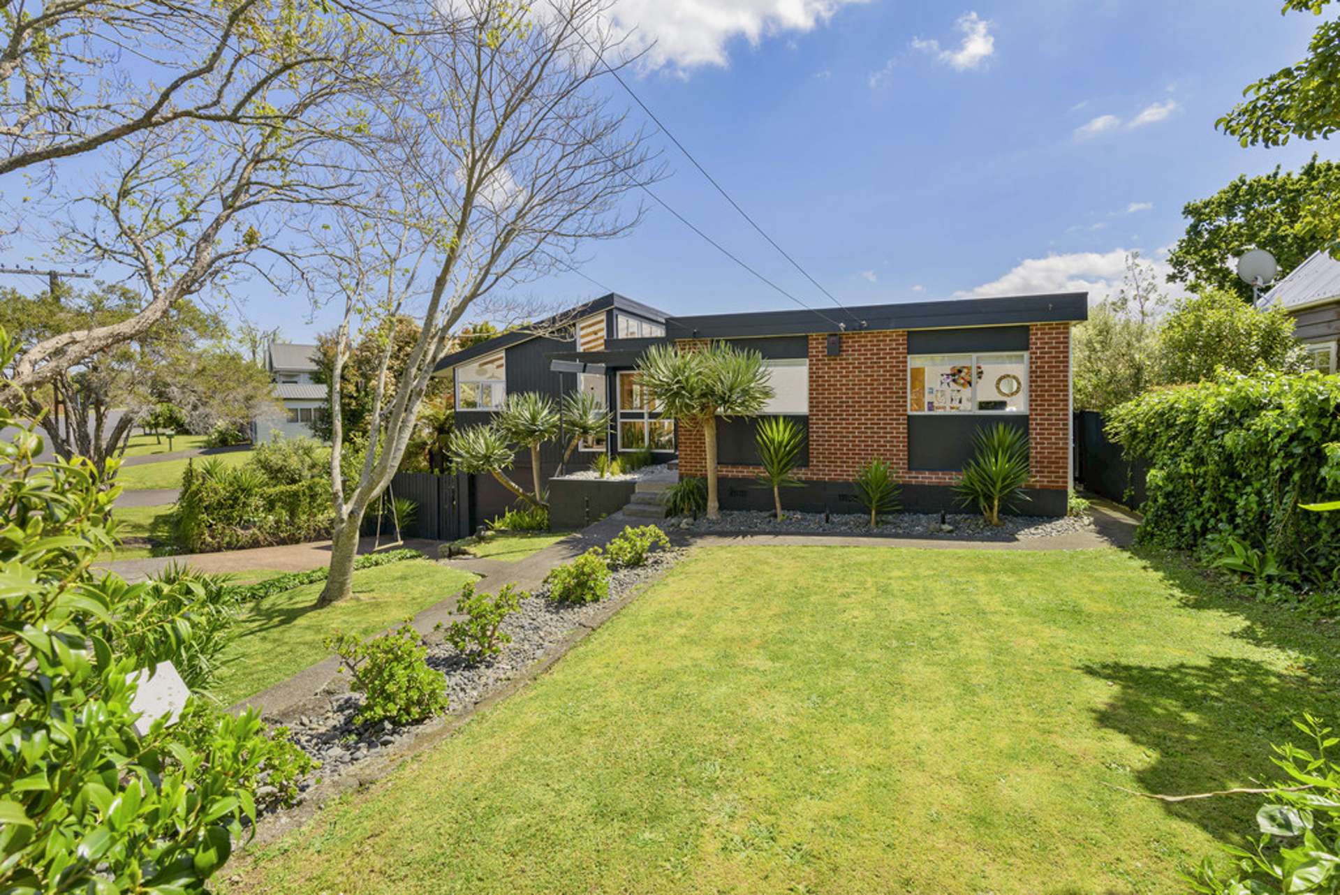 33 Riverview Road Panmure_0