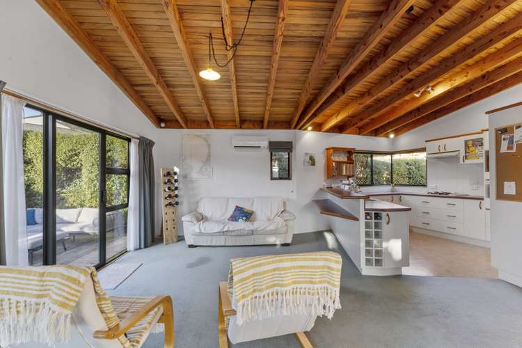 15 Boons Valley Road Waikawa_17