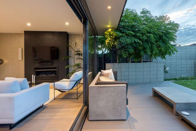 25 Seaview Road Castor Bay_11