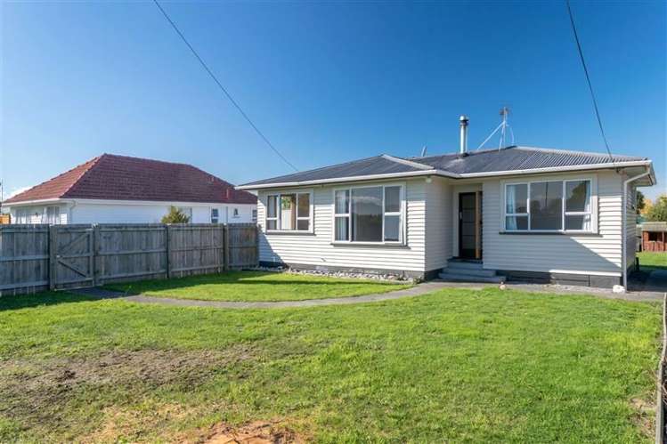 123 Weld Street Redwoodtown_14