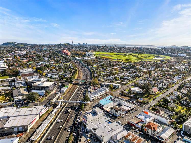2 Robert Street Ellerslie_9