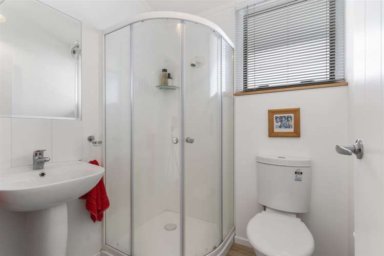 218 Patuwai Drive Whangamata_17