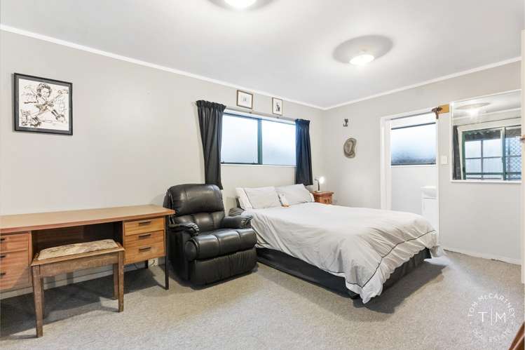 34 Antrim Crescent Otara_13