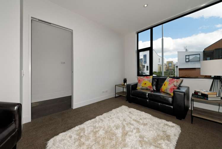 16 Isitt Road Hobsonville_8