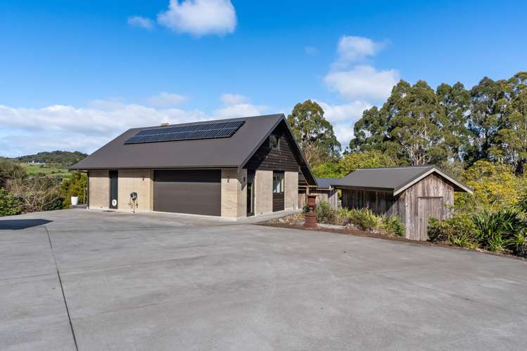 16 Pennyroyal Place Te Kamo_16