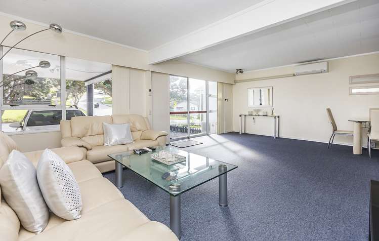 48 Akaroa Drive Maupuia_1