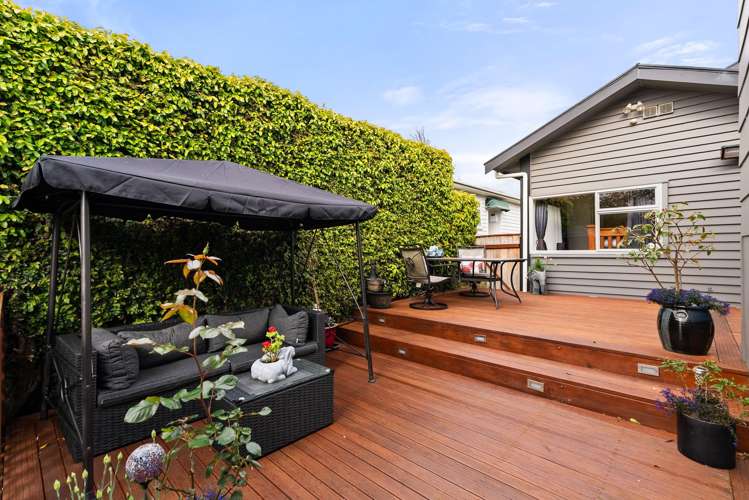 7 Charleston Avenue Boulcott_14