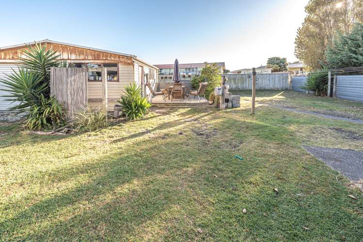 51 Kowhai Street Castlecliff_14