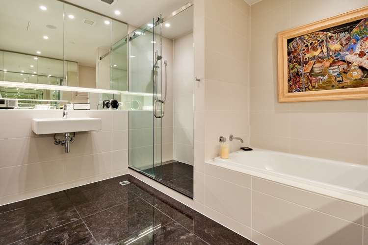 2b/4 Clyde Quay Wharf Te Aro_22