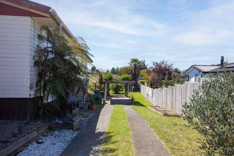 1 Young Street Morrinsville_15