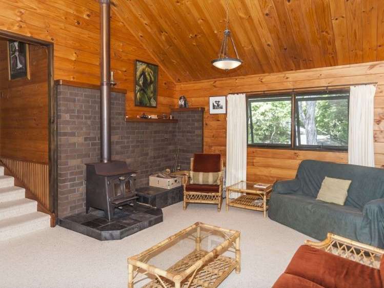 94 Kowhai Drive Te Kouma_8