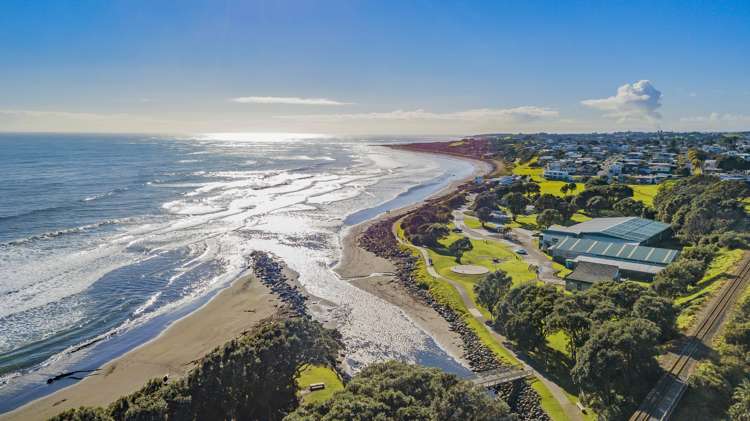 1 Autere Street Strandon_2