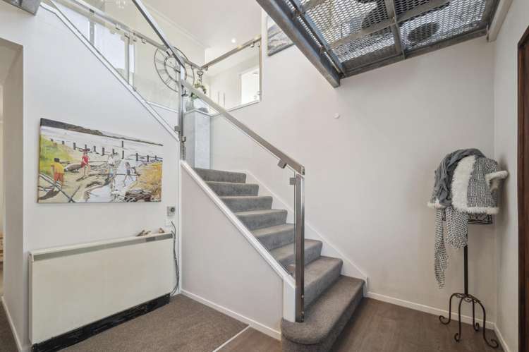 2/7 Waihora Street Hilltop_19