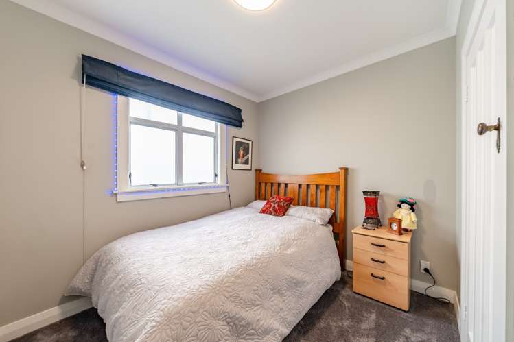 6 Monaghan Avenue Karori_16