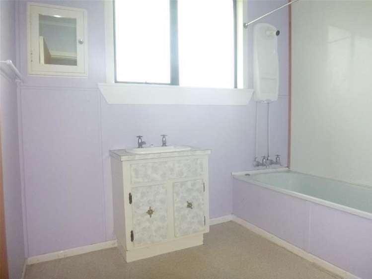 309 Finnerty Road Cardiff_15