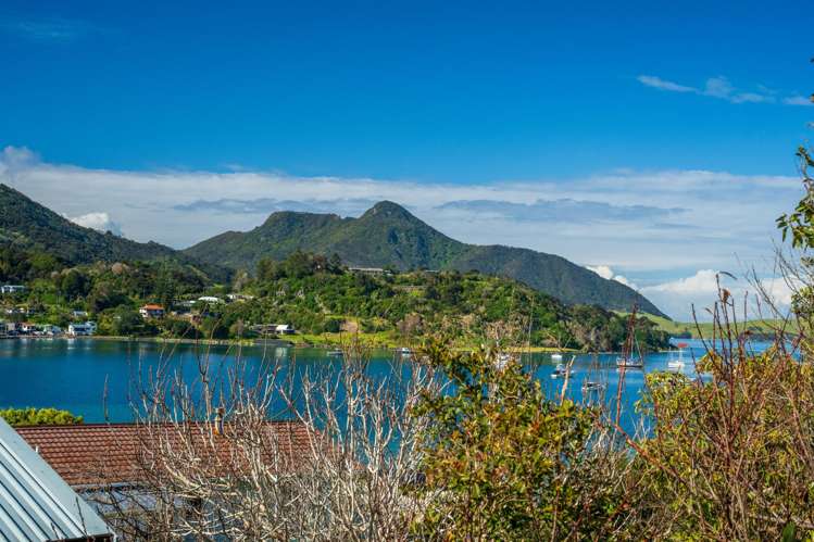 1 Taurikura Street Whangarei Heads_24