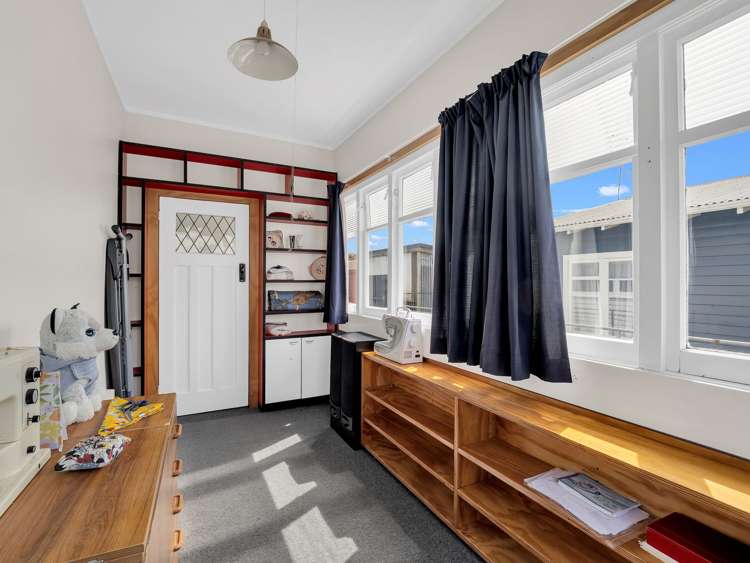 27 Moore Avenue Tawhero_26