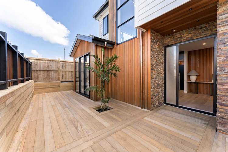 78 Joshua Carder Drive Hobsonville_23