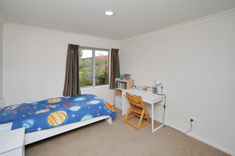 16 Barnsley Crescent West Melton_12