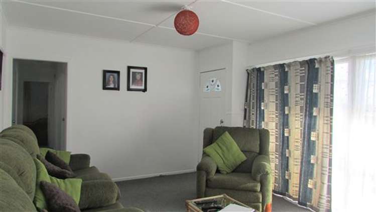 43 Aorangi Road Paeroa_3