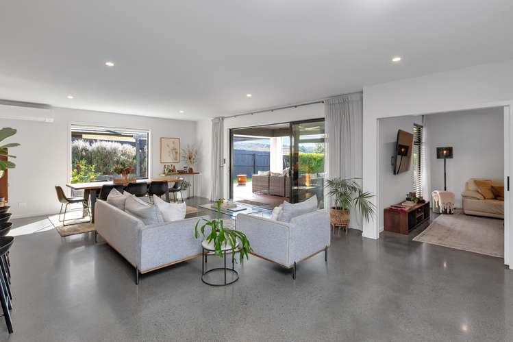 10 Sumner Place Te Kamo_17