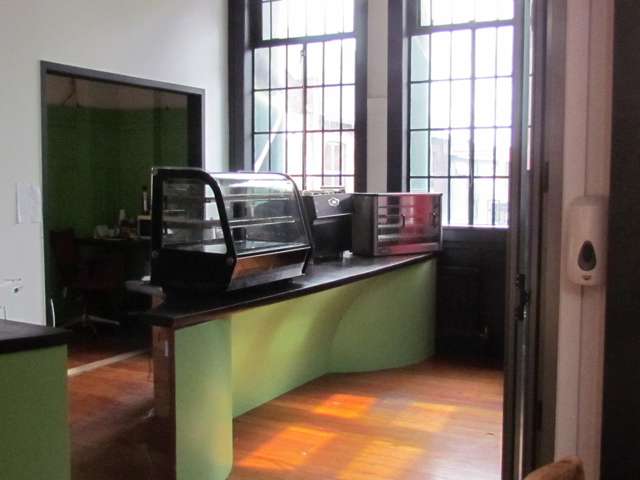 47 The Square Palmerston North Central_4