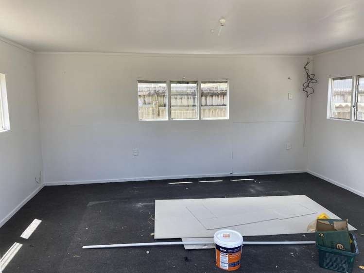 8 Garth Place 10686_13