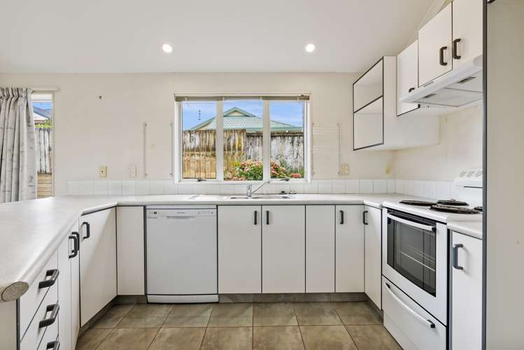 3 Molyneux Place Welcome Bay_1