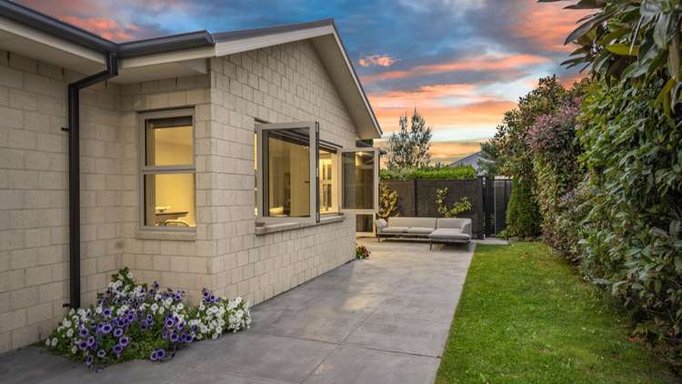 5 Millpark Place Northwood_32