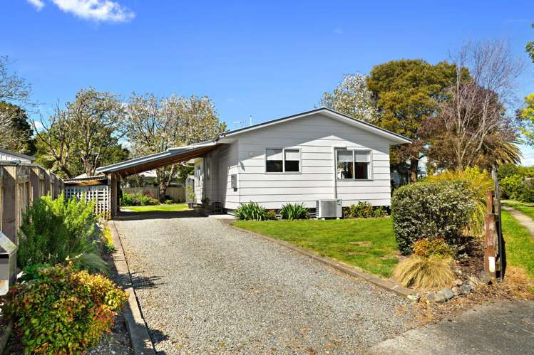 2 Tasman Crescent Carterton_16