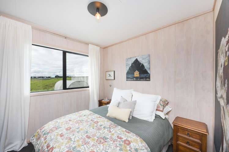 51 View Road Halcombe_30