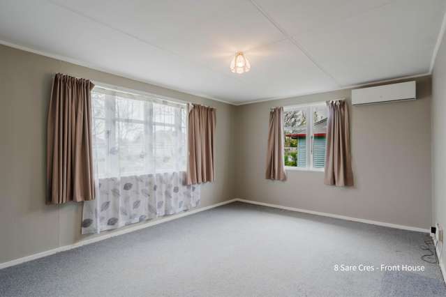 8 and 8a Sare Crescent Fairfield_3