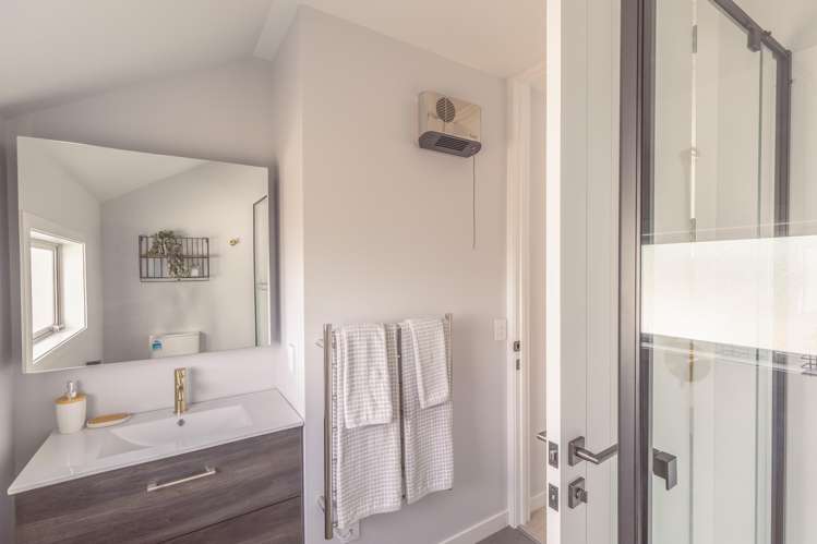 3/137 Geraldine Street Edgeware_12