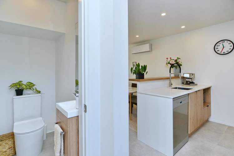 1/80 Milton Street Somerfield_5